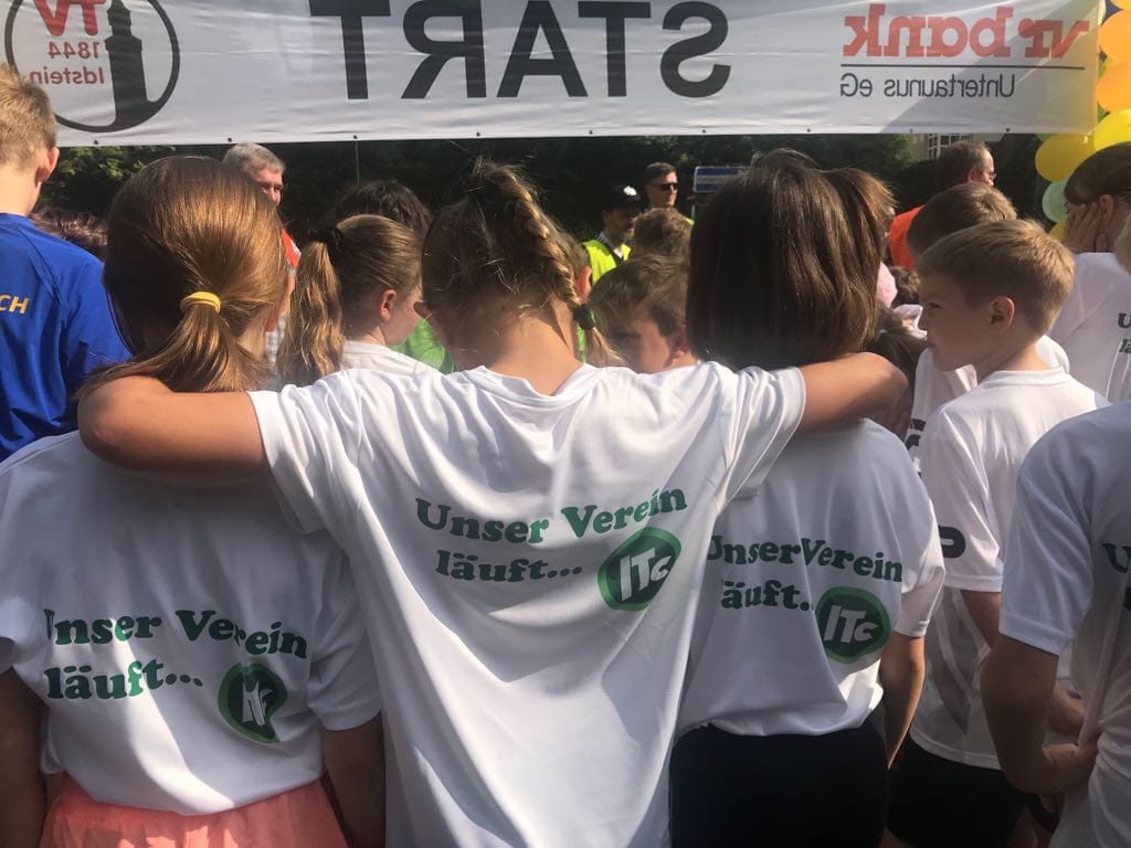 Mitglieder des ITC beim Idsteiner Stadtlauf 2018