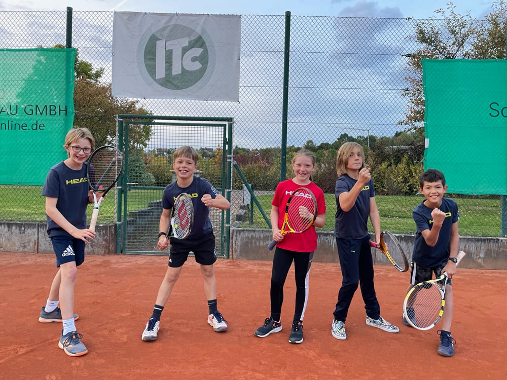 U10-Gemischt-Mannschaft 2021 nach dem Gewinn der Bezirksmannschaftsmeisterschaft